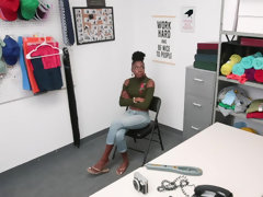 Cul, Noire, En levrette, Culottes ou slips, Cheveux courts, Se déshabiller, Tabou, Nénés