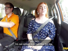 Gros seins, Sucer une bite, Rondelette, Gorge profonde, Pigtail, Rousse roux, Chevaucher, Nénés