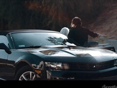 茶髪の, 巨乳な, 顔面騎乗, 足, 淫乱熟女, ピアス, ポルノスター, 三人