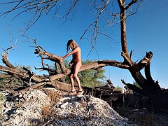 女装男装, 足フェチ, オナニー, メキシコ人, アウトドア, 公共, 馬乗り, 一人