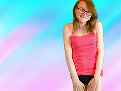 Очки, Мастурбация, Мускулы, Трусики, Крошечные, Тощие, Под юбкой