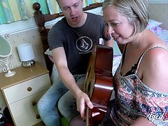 フェラチオ, お婆さん, キス, 熟年, 母, 叫ぶ