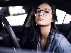 Cul, Lécher le cul, Brunette brune, Embrassement, Masturbation, Chatte, Dénudage, Adolescente