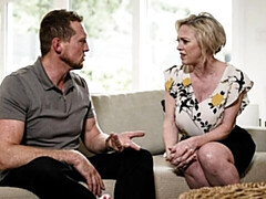 18 летние, Большая жопа, Большой член, Минет, Собачьи, Две девушки, Тощие, Молоденькие