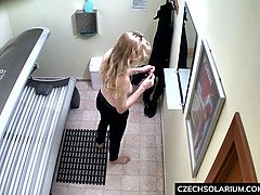 Amateur, Rubia, Checa, Masturbación, Público, Coño, Solarium, Solo