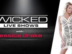 Salle de bains, Gros seins, Blonde, Double pénétration, Doigter, Mère que j'aimerais baiser, Solo, Mouillée