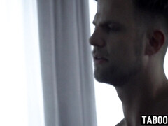 Anaal, Badkamer, Grote mammen, Diep in de keel, Lul, Hondjeshouding, Hardcore, Douche