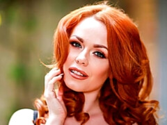 Culo grande, Mamada, Estilo perrito, Pajear, Lamidas, Estriptis, Tatuaje, Voyeur