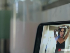 Culo, Negro, Lamidas, Tetas naturales, Perforación, Cabello corto, Tetas, Mojado