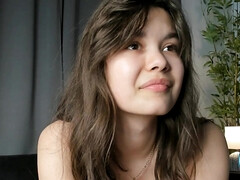 Tetas grandes, Morena, Tetona, Penetracion con dedos, Lencería, Masturbación, Tetas naturales, Solo