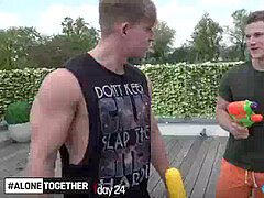 ゲイ, 現実