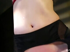 Sadomasoquismo, Rubia, Garganta profunda, Fetiche, Sexo duro, Hd, Tatuaje, Juguetes