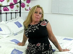 Blonde, Compilation, Gode, Mamie, Lingerie, Mère que j'aimerais baiser, Maman, Chatte