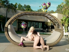 Cunnilingus, Culo, Morena, Lesbiana, Lamidas, Tetas naturales, Fiesta, Tetas