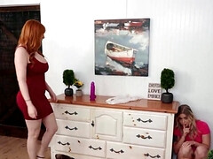 ブロンド, 女, 指いじり, オナニー, 淫乱熟女, 義母, 生徒, オッパイの