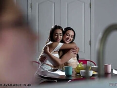 Stellung 69, Arsch, Lesbisch, Natürlichen titten, Tätowierung, Jungendliche (18+), Titten