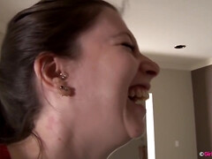 Pijpbeurt, Rondborstig, Diep in de keel, Harig, Natuurlijk, Tepels, Gezichtspunt, Kut duiken