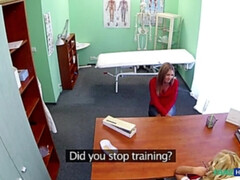 Cunnilingus, Amateur, Médico, Lesbiana, Enfermera, Coño, Uniforme, Voyeur