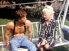 18 ans, Mature, Rétro ancien