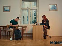 Grote lul, Pijpbeurt, Oudere vrouw, Hardcore, Rijpe lesbienne, Moeder die ik wil neuken, Lerarin, Tieten likken