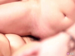 Mooie dikke vrouwen, Grote mammen, Bedriegen, Harig, Hakken, Zoenen, Billekoek, Tieten likken