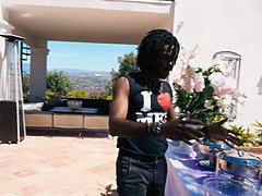 За кадром, Большая жопа, Большие сиськи, Черненькие, Хд, Мускулы, Кричащие