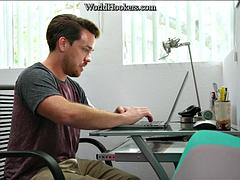 Amateur, Chica, Tetas grandes, Rubia, Mamada, Corridas, Grupo, Masaje