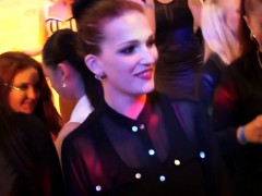 Blond, Bruinharig, Naakte man aangeklede vrouw, Europees, Groep, Hd