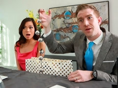アナル, フェラチオ, 茶髪の, バック, 手コキする, 異人種間, キス, ティーン