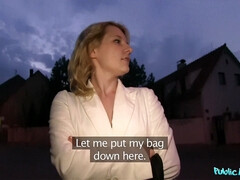 Leie, Blondine, Blasen, Aufs gesicht abspritzen, Im freien, Pov, Öffentlich, Muschi