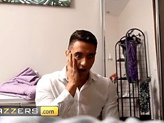 Blasen, Kitzler, Sperma im mund, Hundestellung, Aufs gesicht abspritzen, Frau frau mann, Hd, Muschi