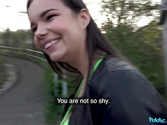 Amateur, Sucer une bite, Tchèque, Européenne, Branlette thaïlandaise, Seins naturels, Nénés, Train