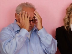 デカ尻, デカパイ, キス, なめる, オナニー, オマンコ, ストリッピング, オッパイの