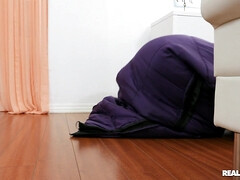 Amerikanisch, Blasen, Handjob, Interrassisch, Party, Hintern versohlen, Tätowierung, Flotter dreier