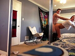 Спальня, Большой член, Минет, Собачьи, Натуральные сиськи, Короткая стрижка, Молоденькие, Сиськи