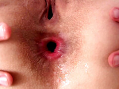 Брюнетки, Дилдо, Джинсы, Кожа, Мастурбация, Трусики, Киски, Тугие