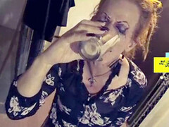 Kont, Handbeurt, Pissen, Geschoren, Shemale, Bekijker