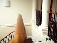 お尻, デカパイ, 浮気者, Hd, 淫乱熟女, 自然山雀, ストッキング, タトゥー