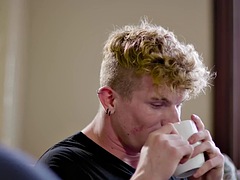 Anaal, Blond, Homo, Zoenen, Tatoeage