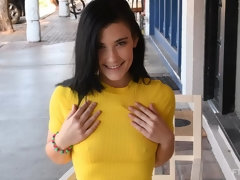 Acercamiento, Bailar, Extremo, Penetracion con dedos, Masaje, Masturbación, Orgasmo, Solo