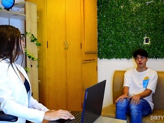 Leie, Arsch, Blasen, Braunhaarige, Arzt, Orgasmus, Muschi, Titten