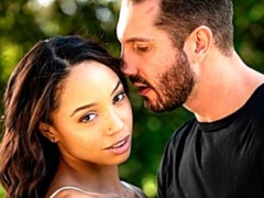 Verga grande, Mamada, Morena, Estilo perrito, Peludo, Tetas naturales, Flaco, Adolescente