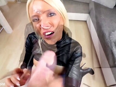 Grote lul, Sperma in gezicht, Fetisj, Handbeurt, Spijkerbroeken, Orgasme, Slet, Nat