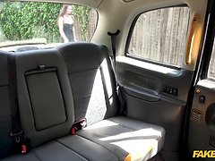 18 ans, Sucer une bite, Britannique, Queue, Hard, Mère que j'aimerais baiser, Maman, Suçant