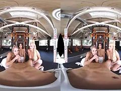 Asiatique, Gros seins, Sucer une bite, Brunette brune, Hd, Seins naturels, Pov, Tatouage