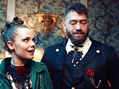 18 jaar, Anaal, Grote kont, Grote lul, Pijpbeurt, Hondjeshouding, Natuurlijke tieten, Tiener