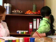黒人, ブロンド, 女性のケンカ, 食べ物, 足フェチ, ゴム, 下着, レスリング