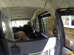 アナル, フェラチオ, 車, 顔射, 指いじり, 開帳, 手コキする, なめる