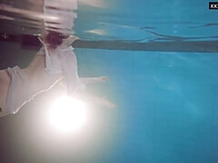 Radiant gill's tight pussy action