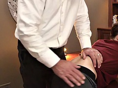 In den arsch, Dildo, Schwul, Handjob, Büro, Dürr, Hintern versohlen, Spielzeuge